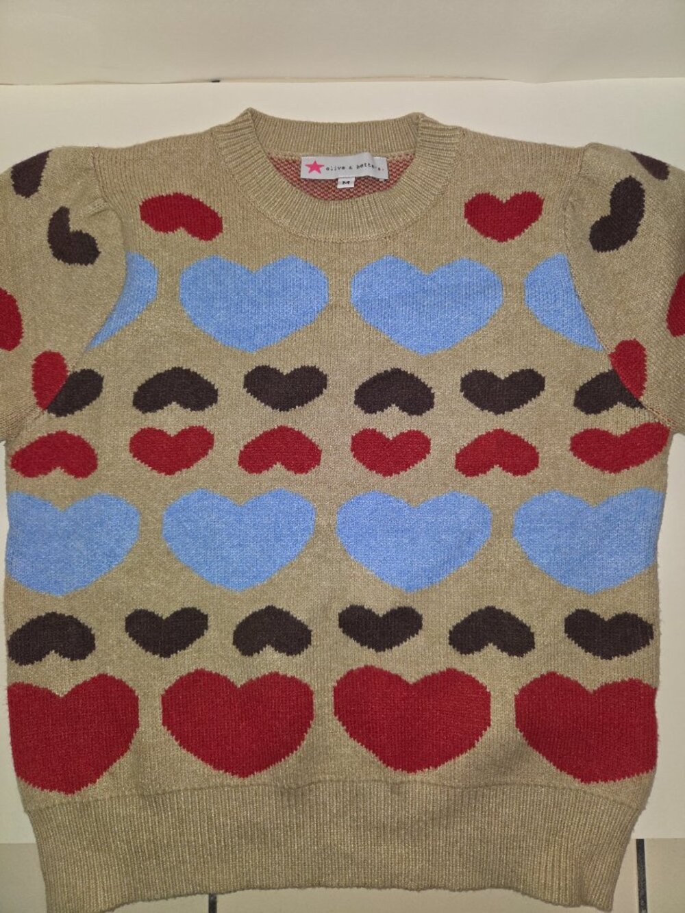 Olive and Bette's Hearts Puff Sleeve Sweater Size Medium Retail $128 - Picture 4 of 7